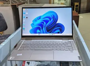 New Laptop Lenovo Yoga C740 8GB Intel Core I5 SSD 512GB