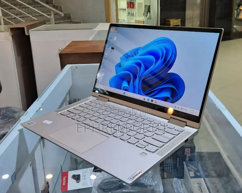 New Laptop Lenovo Yoga C740 8GB Intel Core I5 SSD 512GB