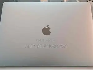 Photo - New Laptop Apple MacBook Pro 2018 16GB Intel Core i7 SSD 512GB