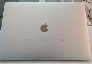 Photo - New Laptop Apple MacBook Pro 2018 16GB Intel Core I7 SSD 512GB