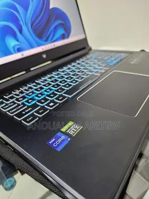 New Laptop Acer Predator Helios 300 16GB Intel Core I9 SSD 512GB