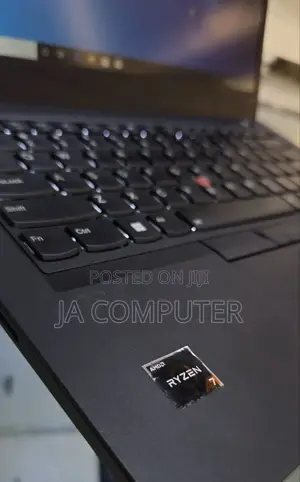 New Laptop Lenovo ThinkPad T14 8GB AMD Ryzen 7 SSD 512GB