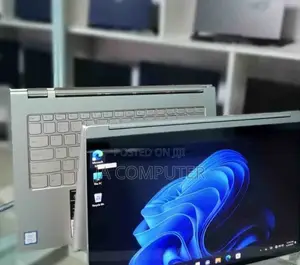 New Laptop Lenovo Yoga 910 16GB Intel Core I7 SSD 512GB