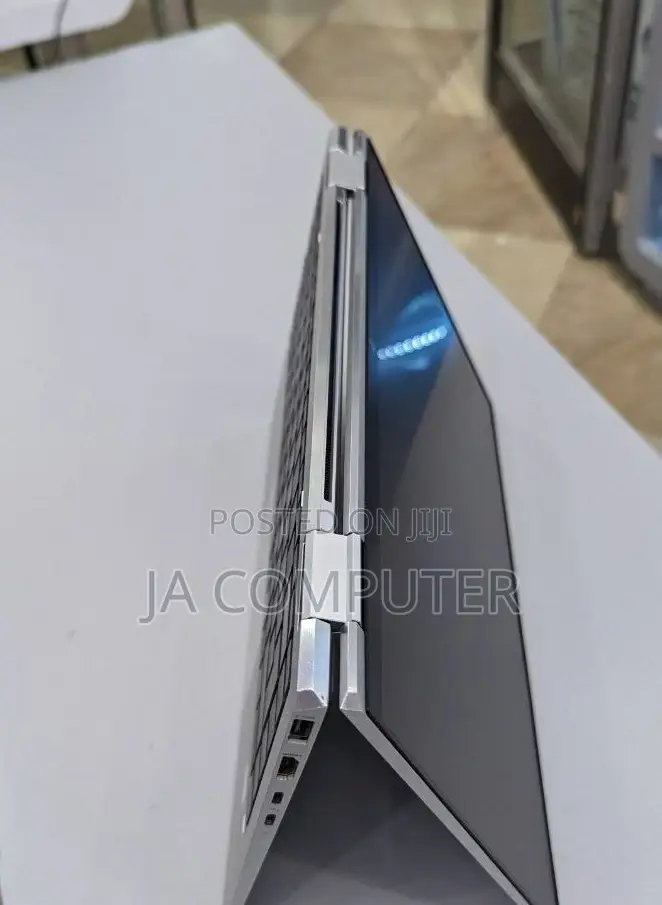 New Laptop Lenovo Yoga 910 16GB Intel Core I7 SSD 512GB