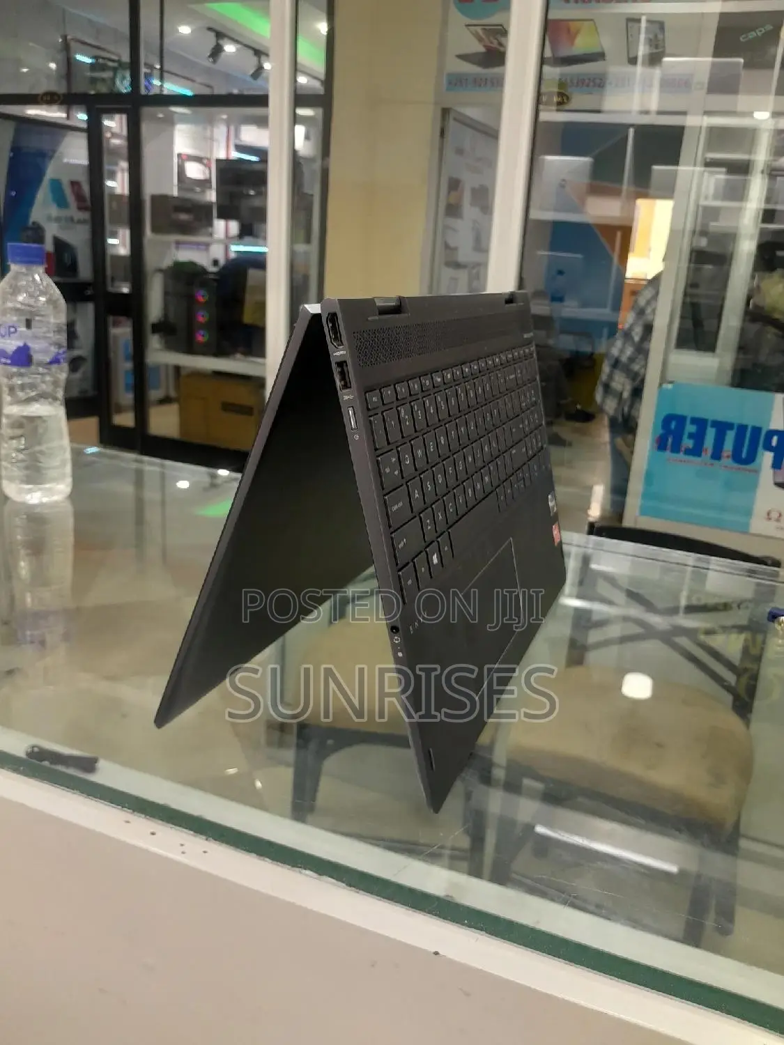 New Laptop HP Envy X360 16GB AMD Ryzen 5 SSD 256GB