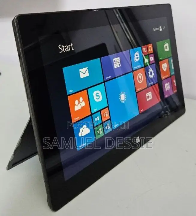 Laptop Microsoft Surface 2GB SSD 32GB