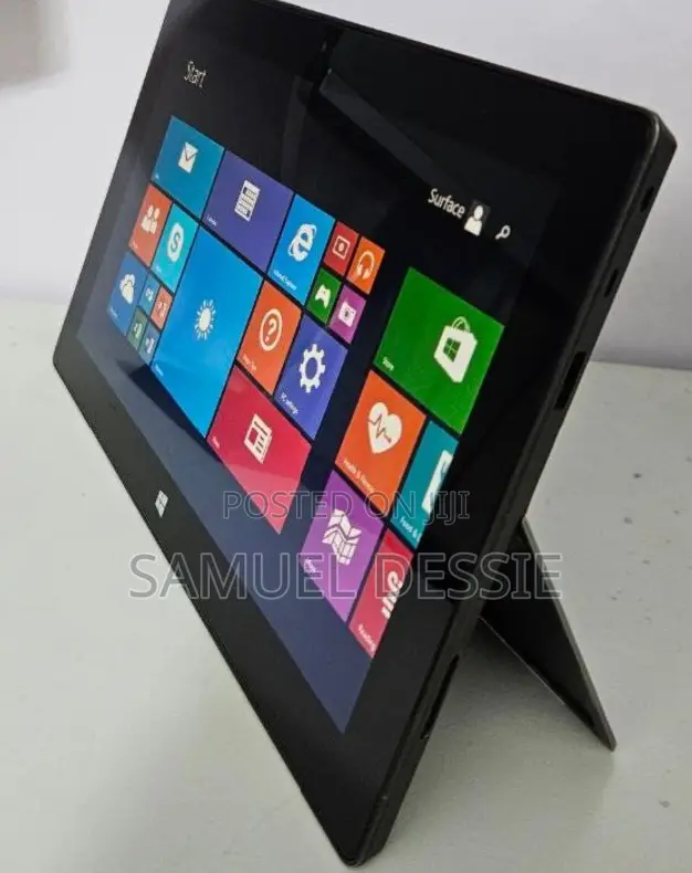 Laptop Microsoft Surface 2GB SSD 32GB