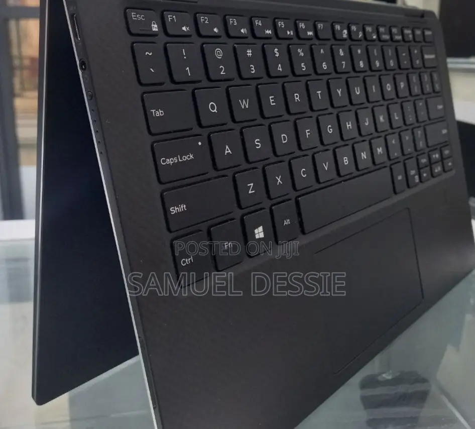 New Laptop Dell XPS 15 16GB Intel Core I7 SSD 512GB