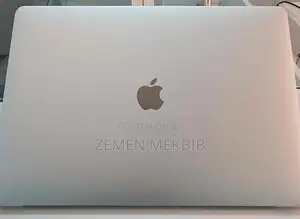 New Laptop Apple MacBook Pro 2018 16GB Intel Core I7 SSD 512GB