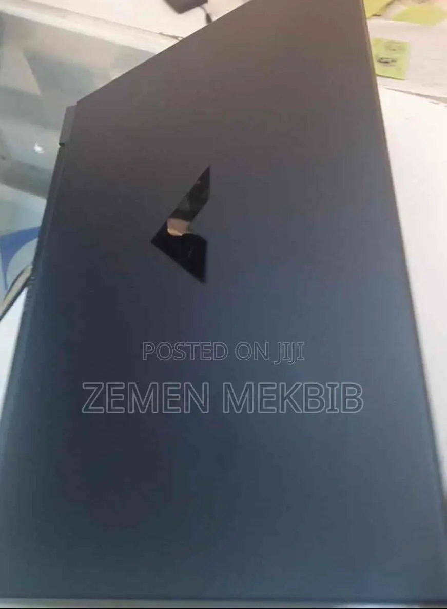 New Laptop HP 16GB AMD Ryzen 5 SSD 512GB