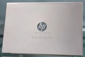 New Laptop HP Pavilion 15 8GB Intel Core I7 SSD 256GB