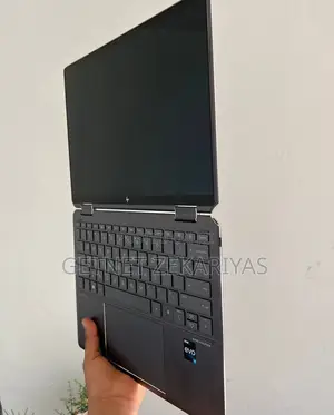 New Laptop HP Spectra 13 16GB Intel Core I7 SSD 512GB