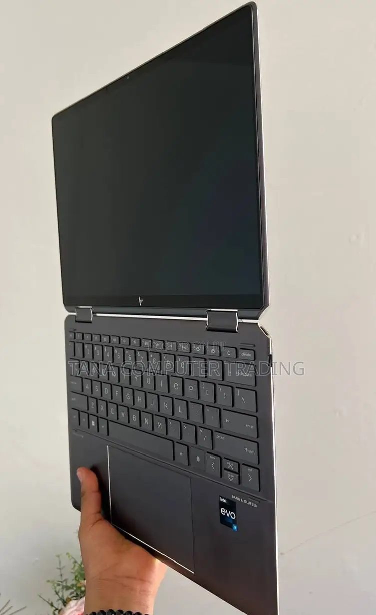 New Laptop HP Spectre X360 15 16GB Intel Core I7 SSD 16 GB