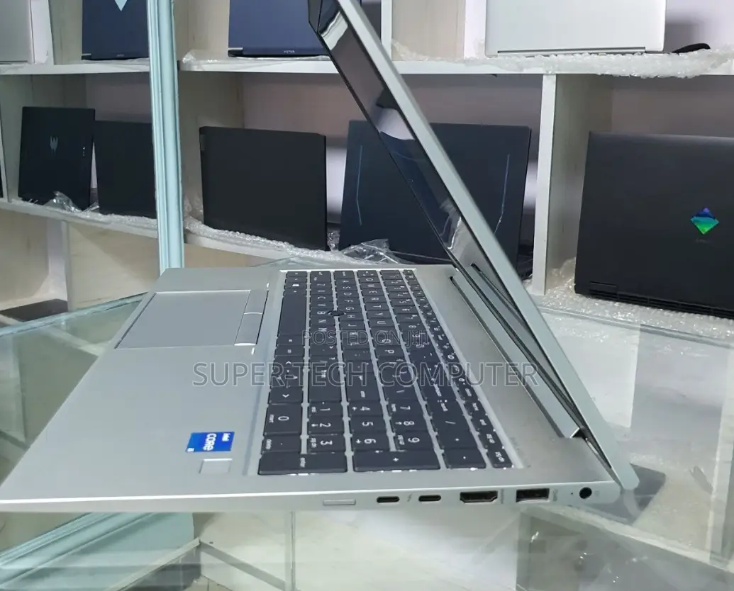 New Laptop HP EliteBook 850 G8 8GB Intel Core I5 SSD 512GB