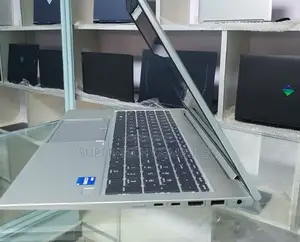 New Laptop HP EliteBook 850 G8 8GB Intel Core I5 SSD 512GB