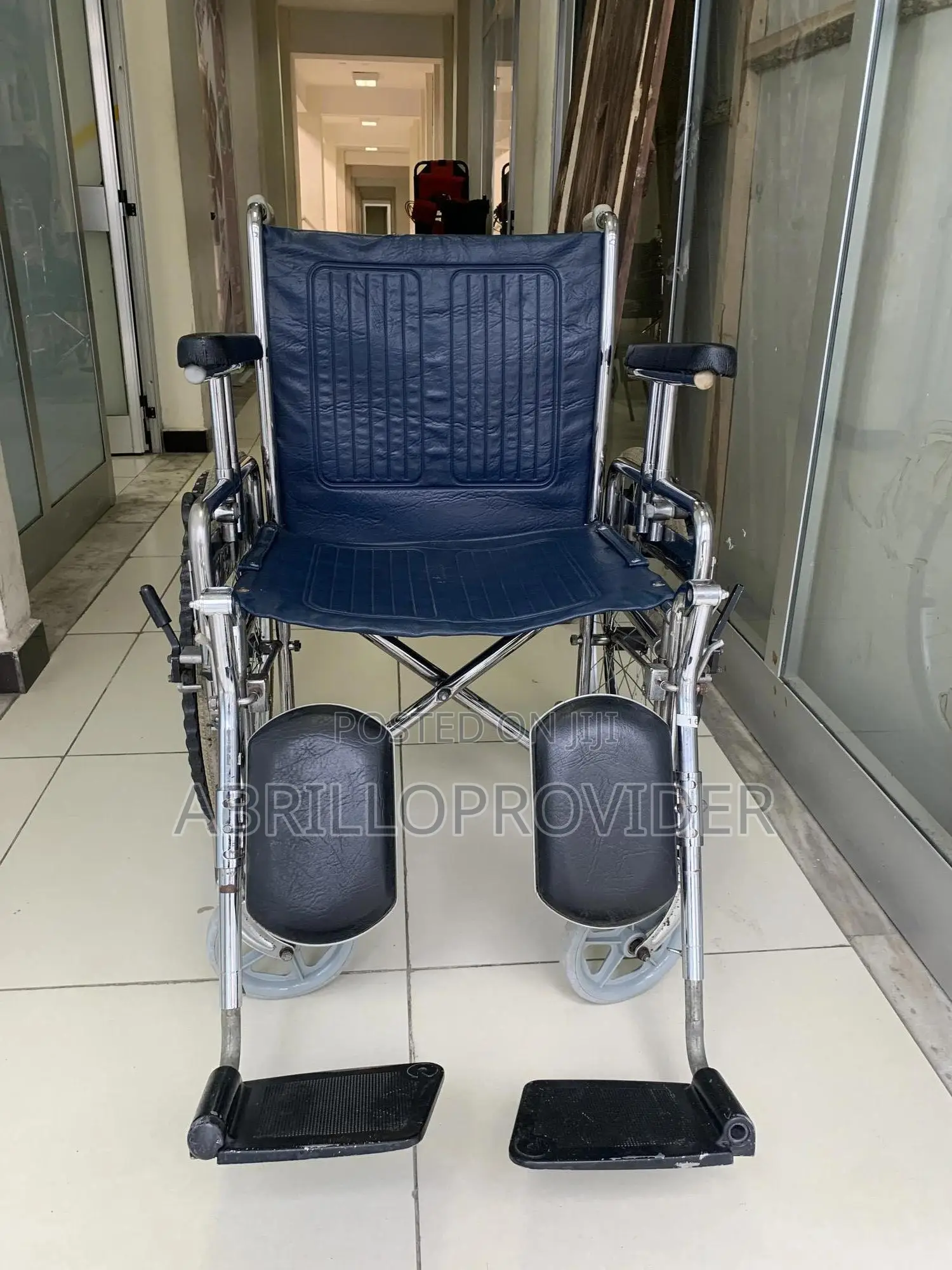Height Adjustable Footrests_wheelchair|Used Wheelchair