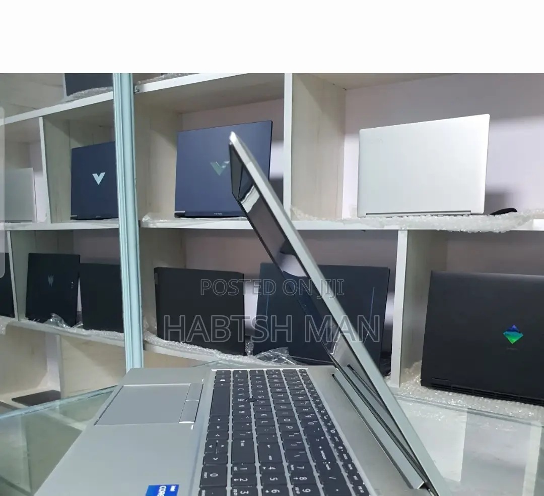 New Laptop HP EliteBook 850 G8 8GB Intel Core I5 SSD 512GB