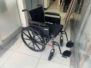 Drive Medical Viper Plus GT Wheelchair With Universal Armres