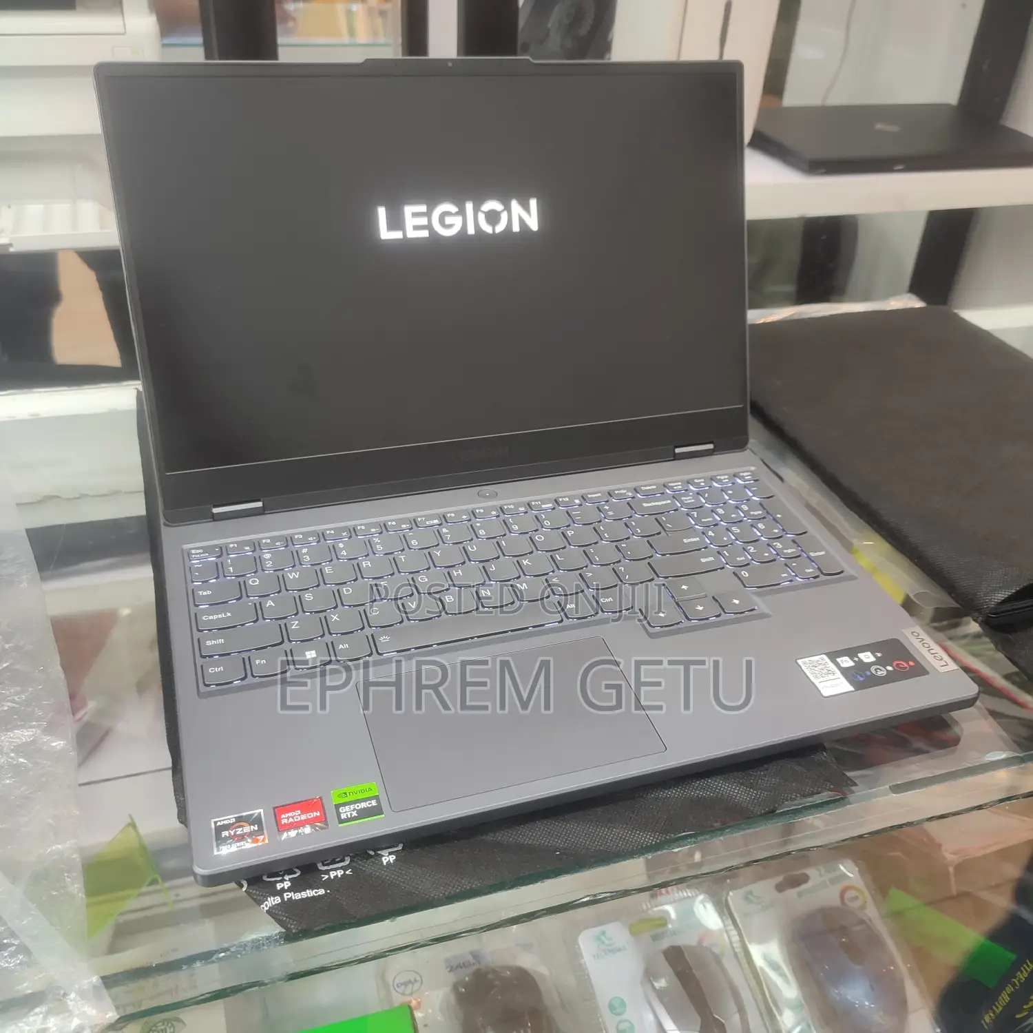 New Laptop Lenovo Legion 5 16GB AMD Ryzen 7 SSD 512GB