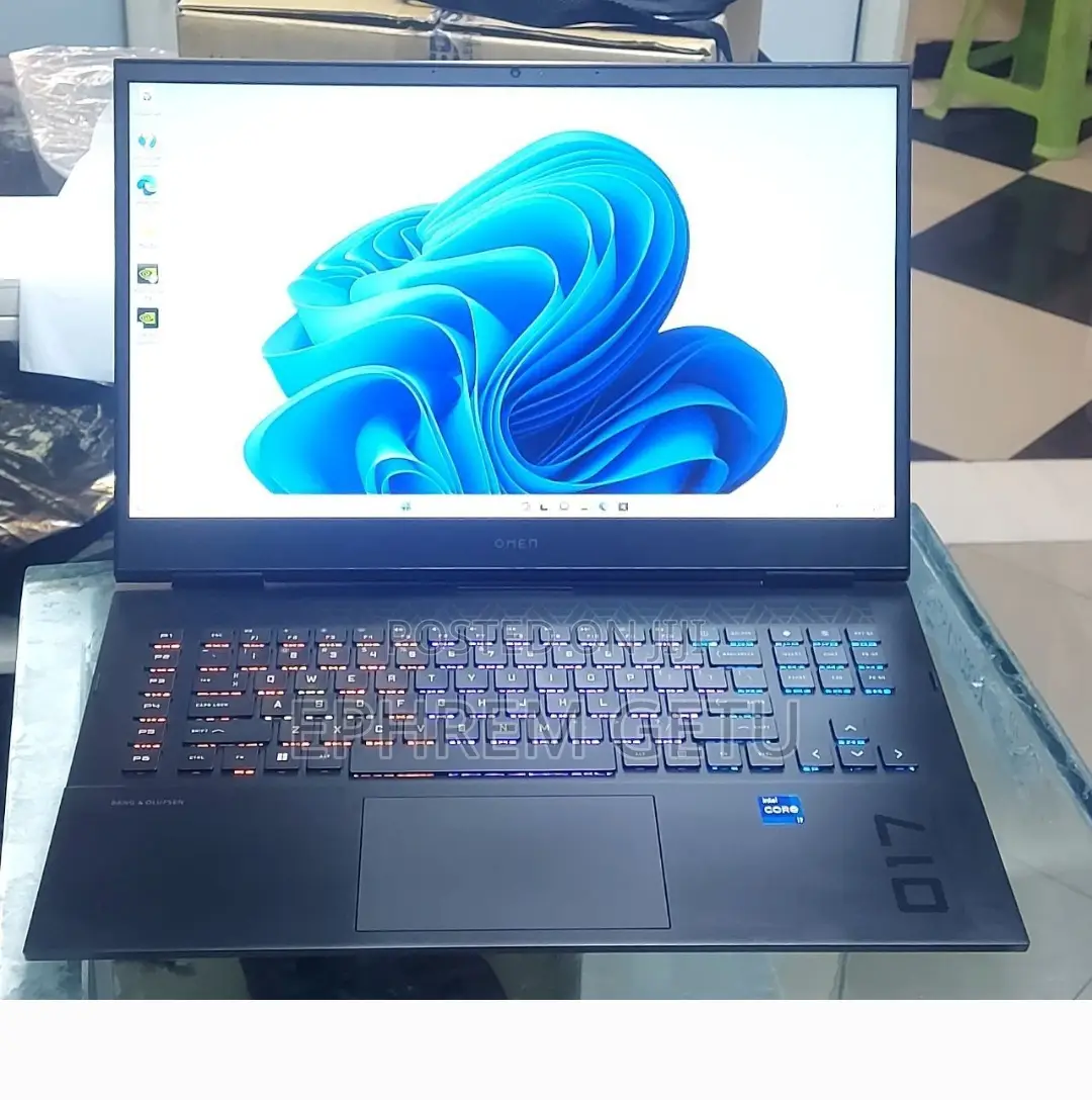 New Laptop HP Omen 17 16GB Intel Core I7 SSD 1T