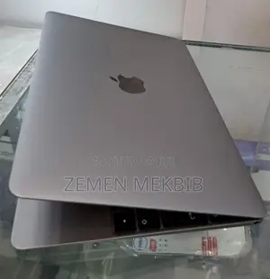 Photo - New Laptop Apple MacBook 2017 8GB Intel Core I5 SSD 512GB