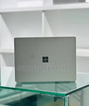 New Laptop Microsoft Surface 2 16GB Intel Core I7 SSD 512GB