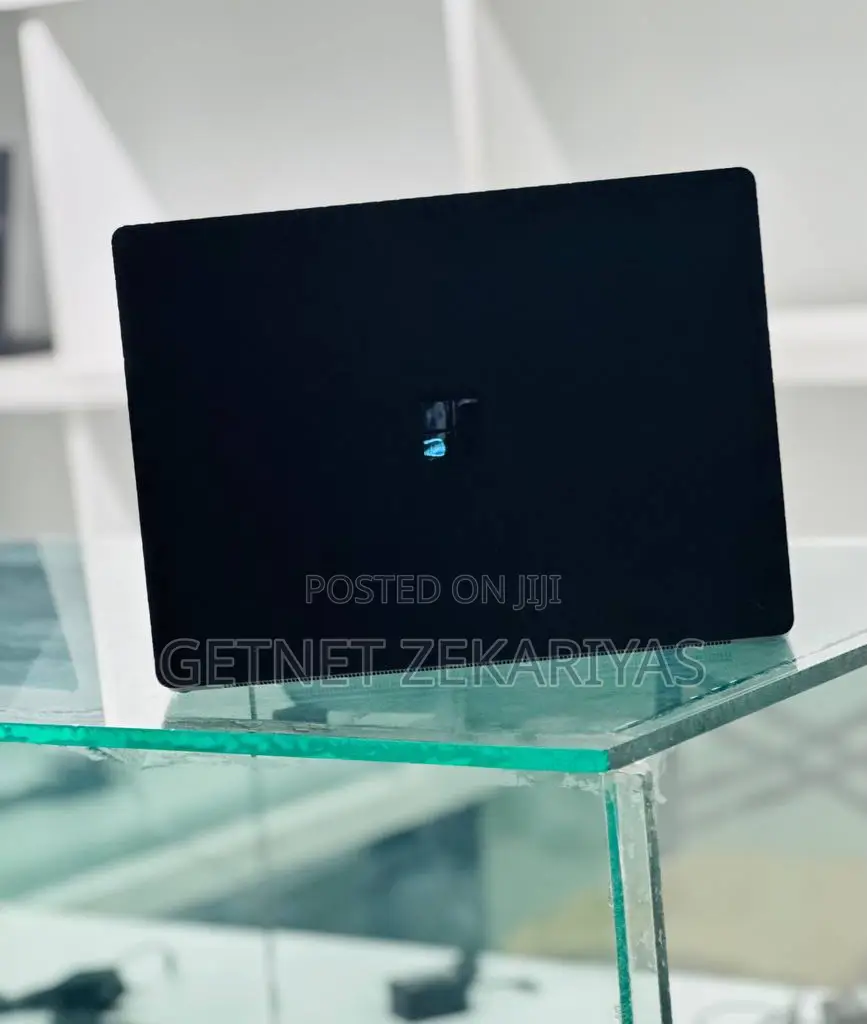 New Laptop Microsoft Surface 3 8GB Intel Core I5 SSD 256GB