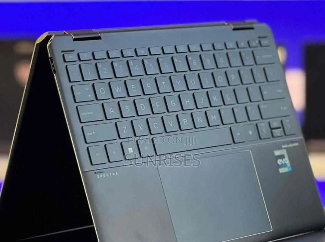New Laptop HP Spectre 14 16GB Intel Core I7 SSD 512GB