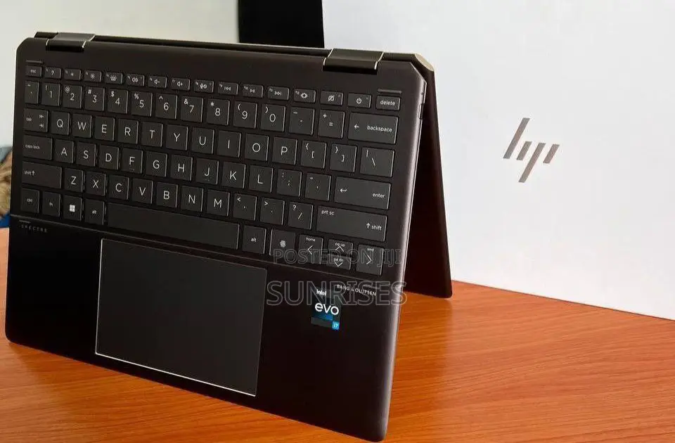 New Laptop HP Spectre 14 16GB Intel Core I7 SSD 512GB