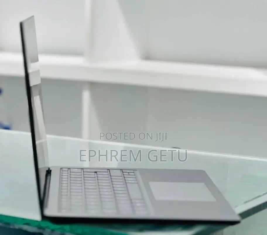 New Laptop Microsoft Surface Laptop 3 8GB Intel Core I5 SSD 256GB