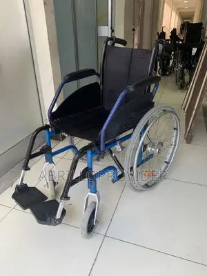 Healsmart Lightweight Wheelchair|Used Wheelchair|Wheelchair