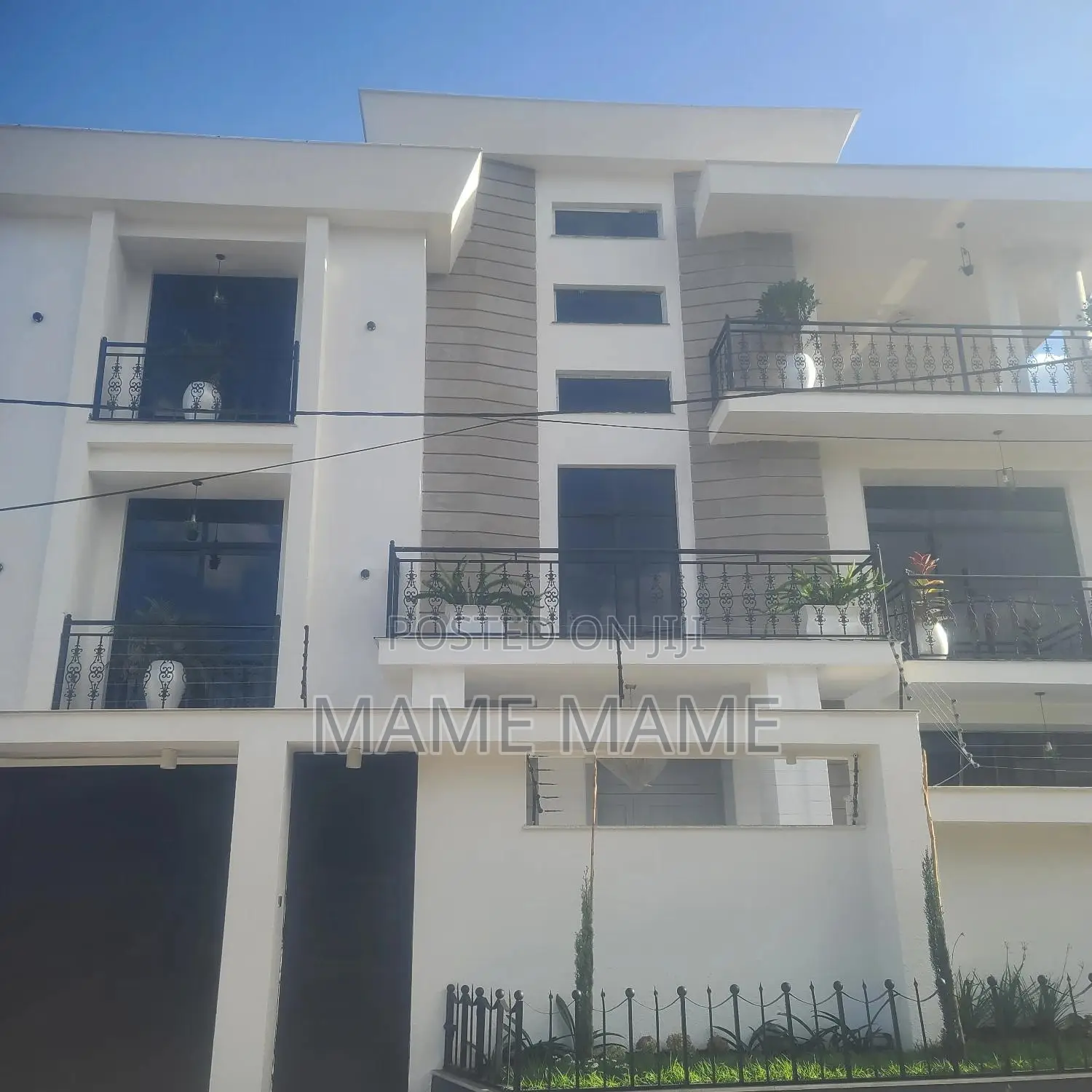 9bdrm House in Addis Abeba, Bole for sale