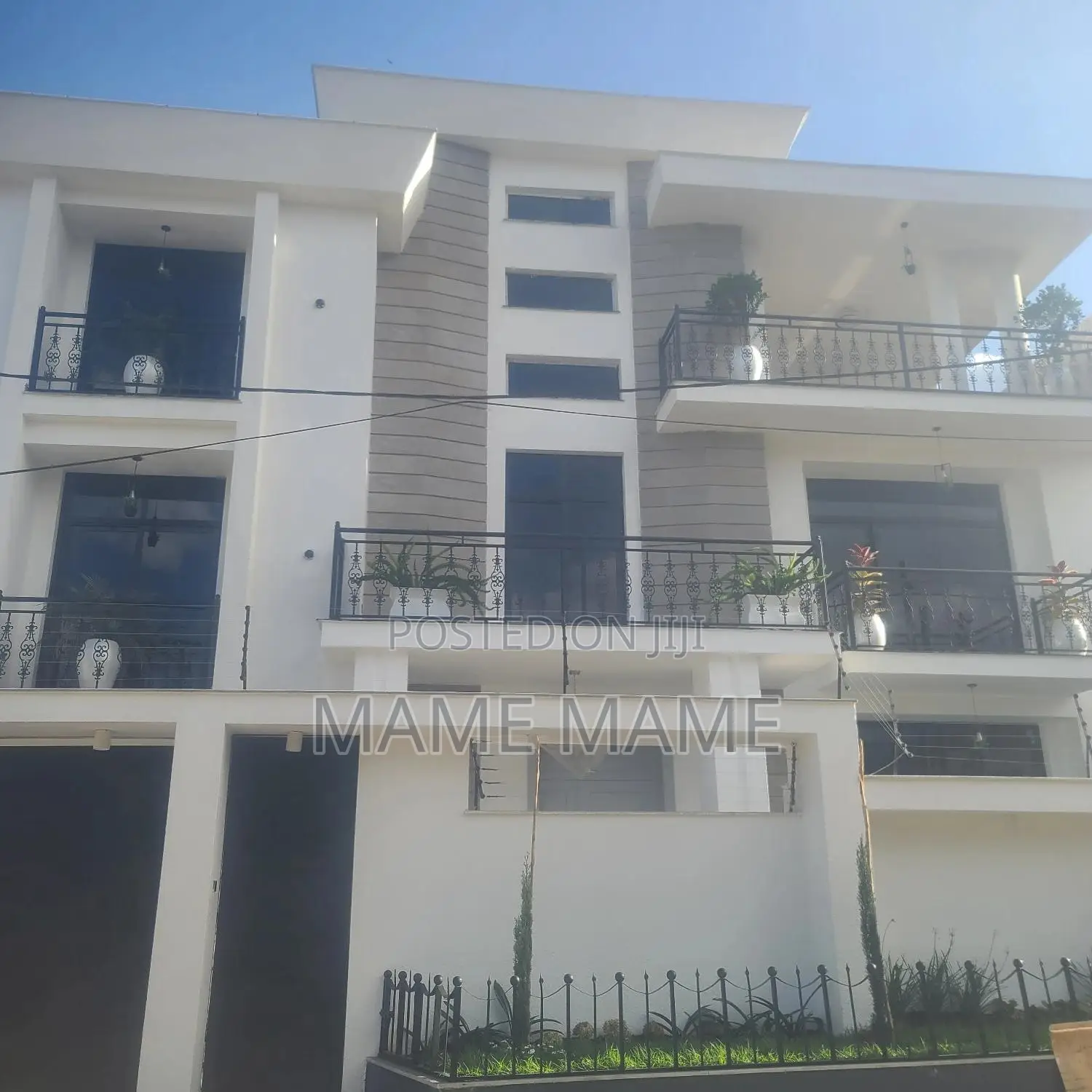 9bdrm House in Addis Abeba, Bole for sale