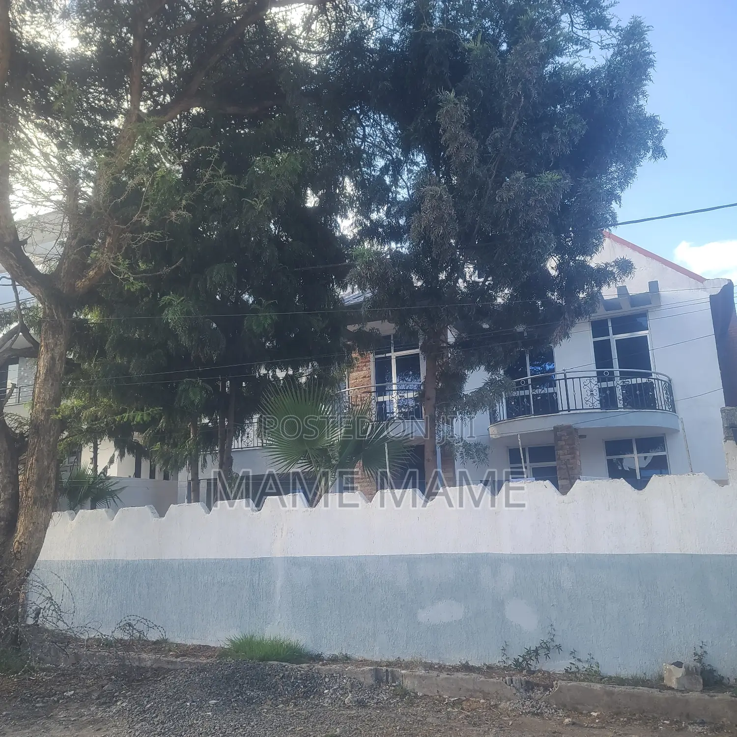 6bdrm House in Addis Abeba, Bole for sale