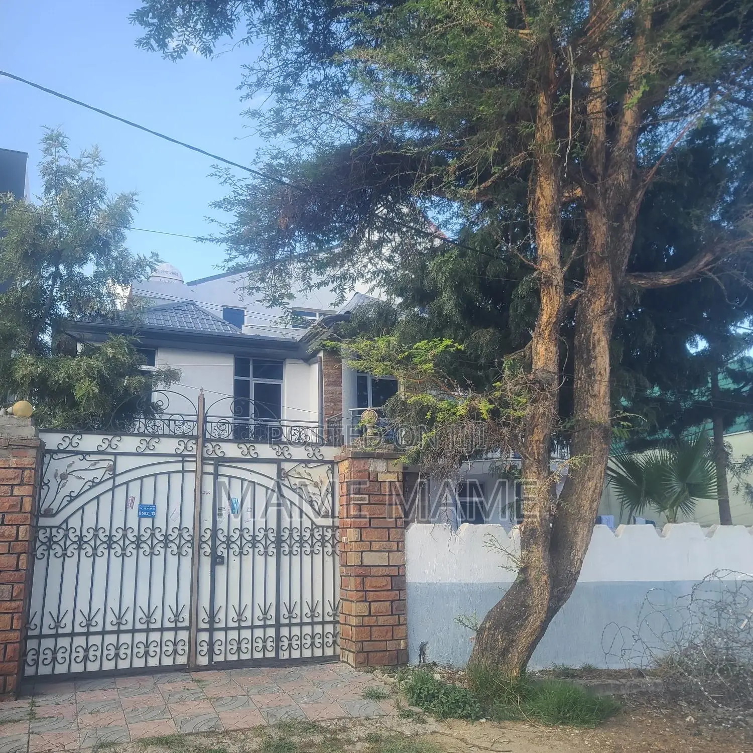 6bdrm House in Addis Abeba, Bole for sale