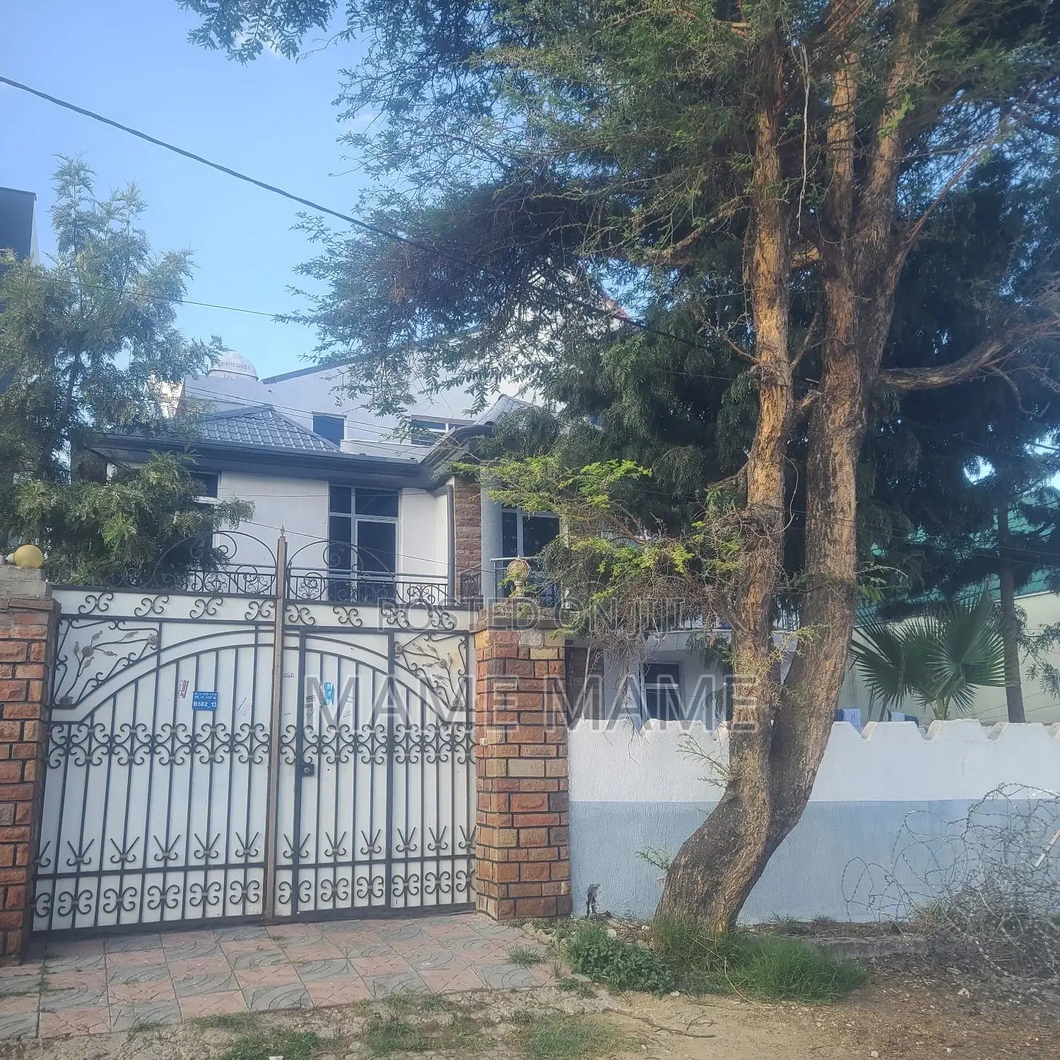 6bdrm House in Addis Abeba, Bole for sale