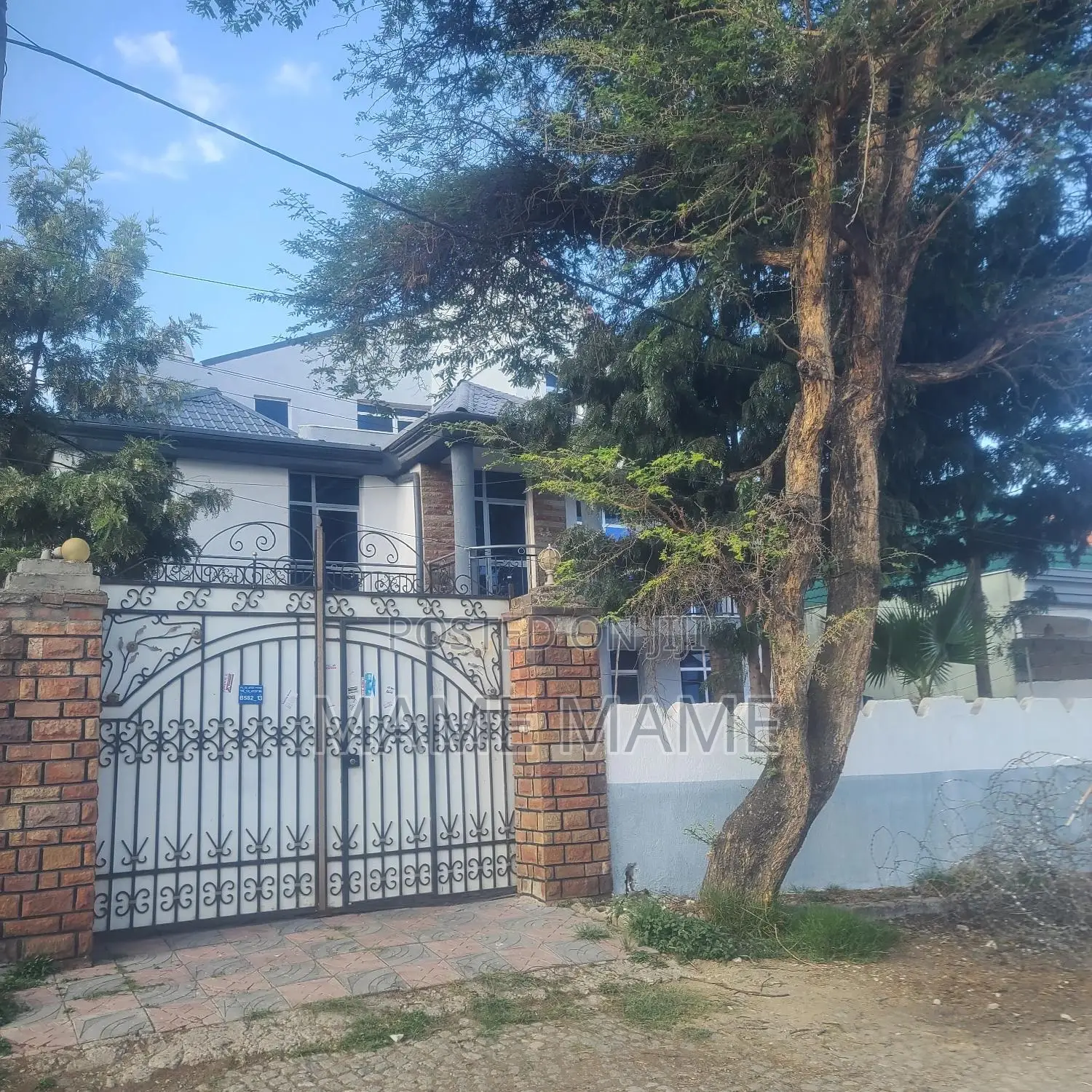 6bdrm House in Addis Abeba, Bole for sale