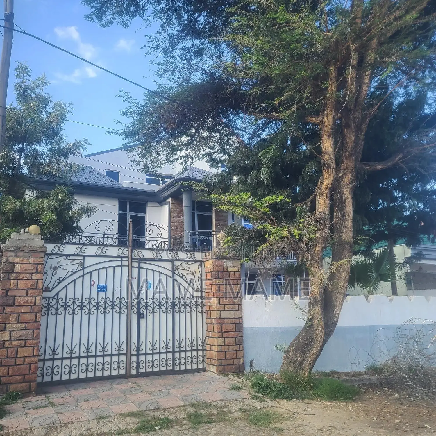 6bdrm House in Addis Abeba, Bole for sale