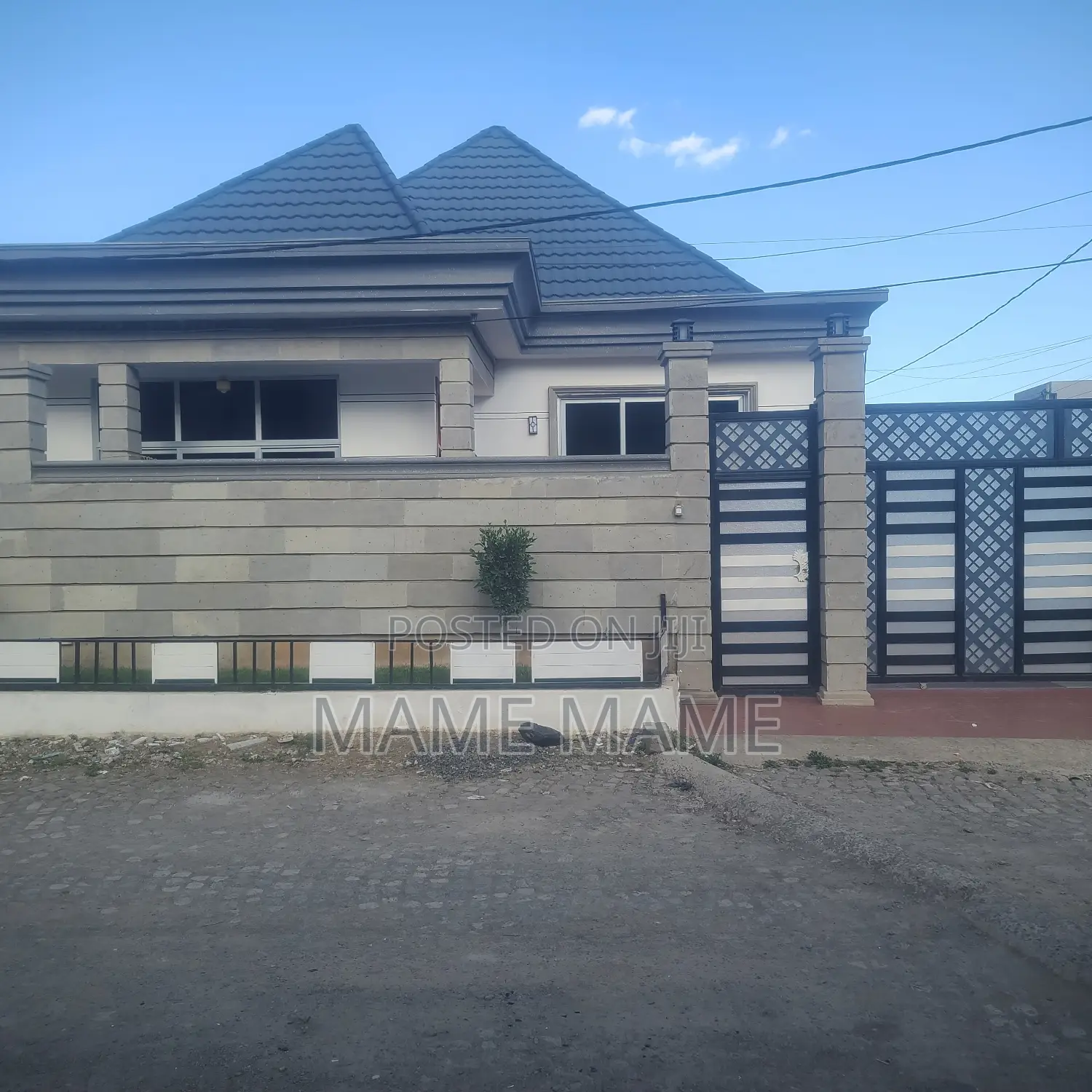 4bdrm Villa in Addis Abeba, Bole for sale