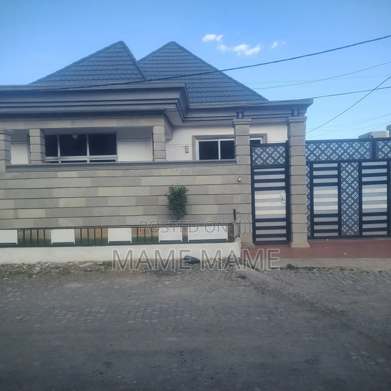 4bdrm Villa in Addis Abeba, Bole for sale