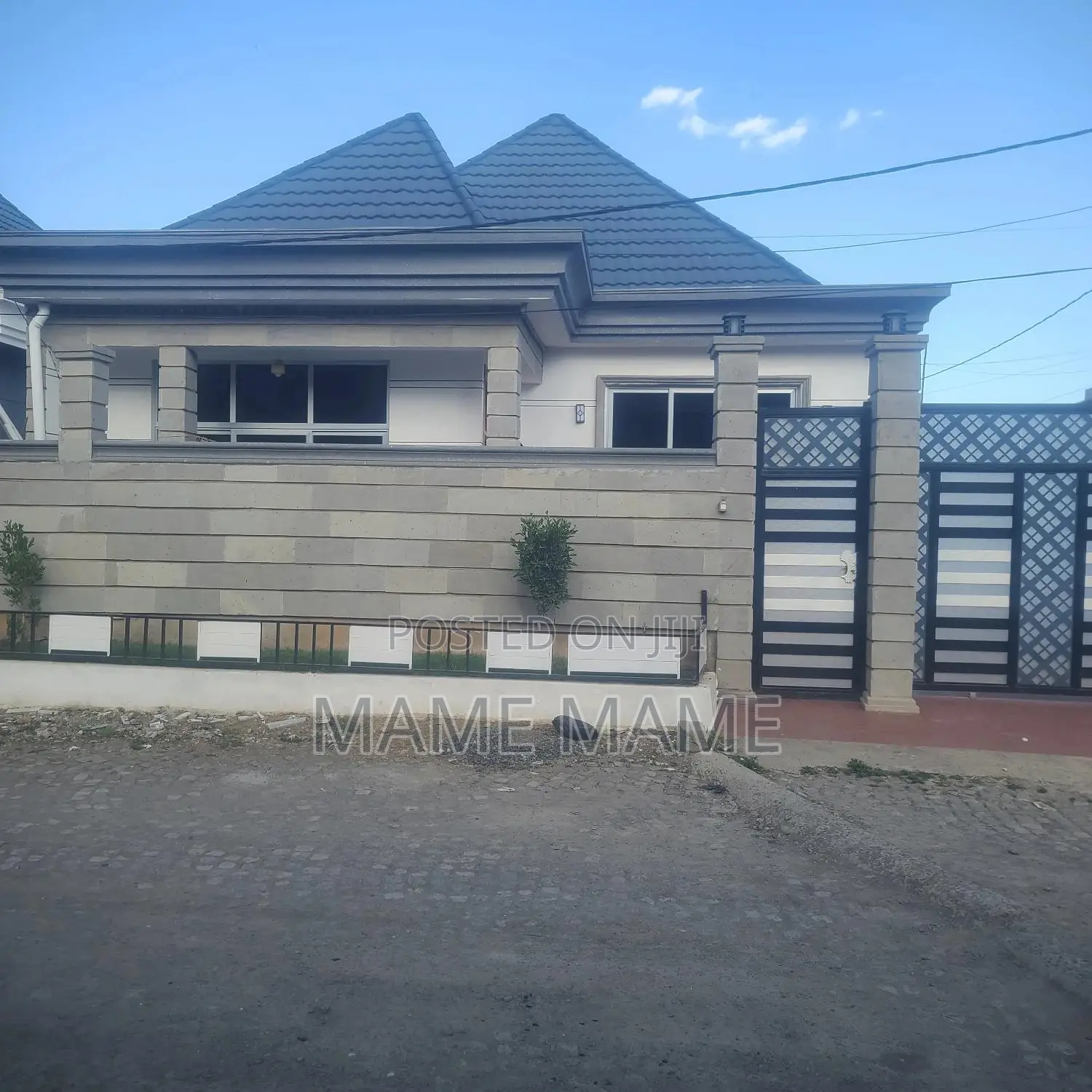 4bdrm Villa in Addis Abeba, Bole for sale