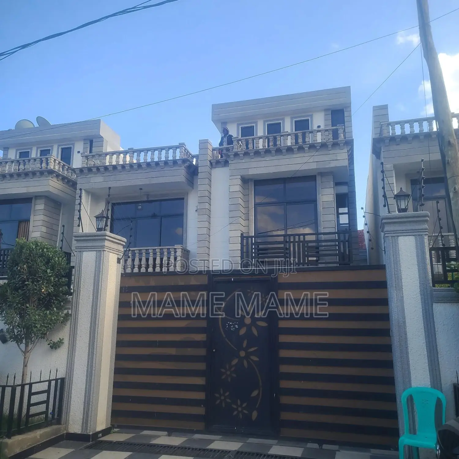 7bdrm House in Addis Abeba, Bole for sale