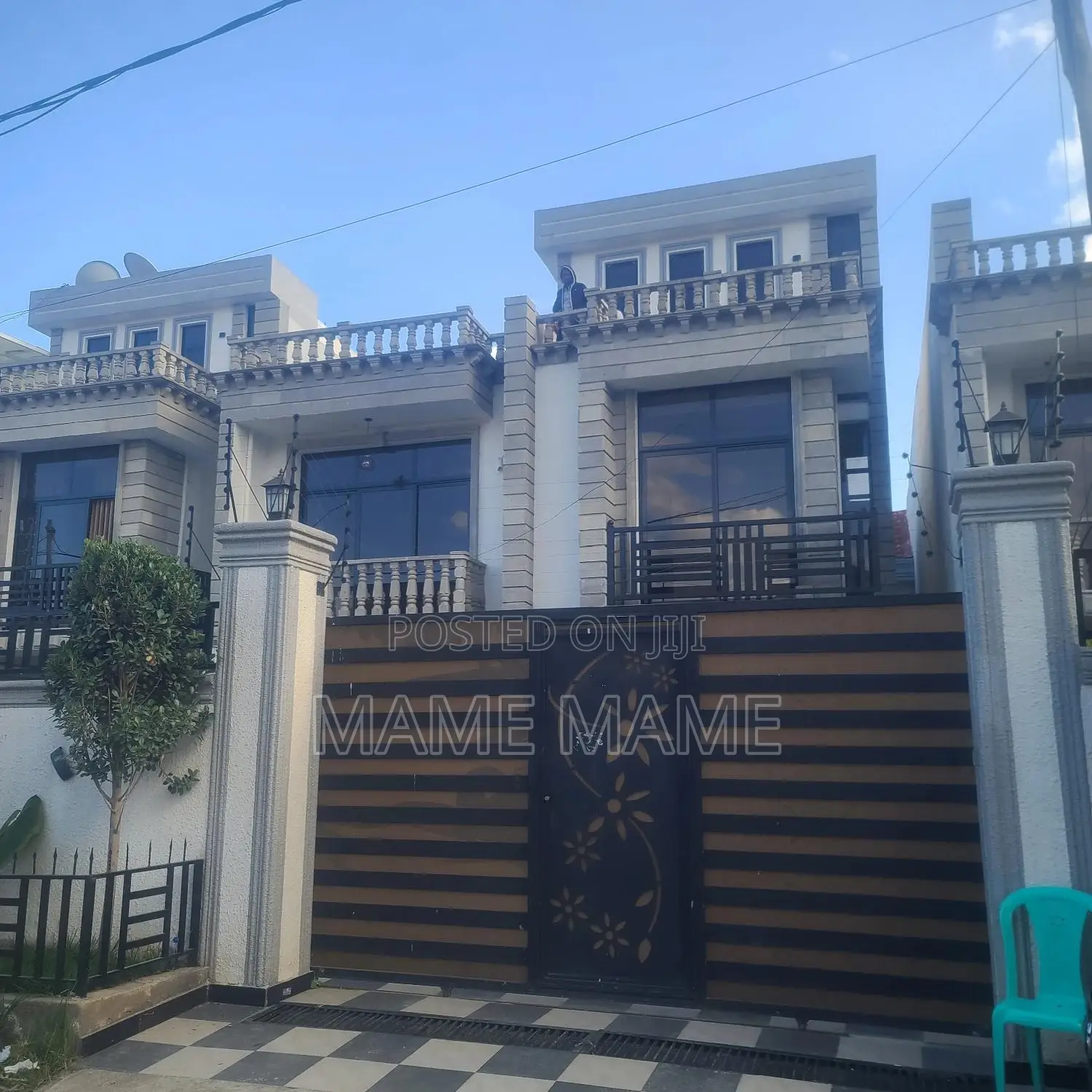 7bdrm House in Addis Abeba, Bole for sale