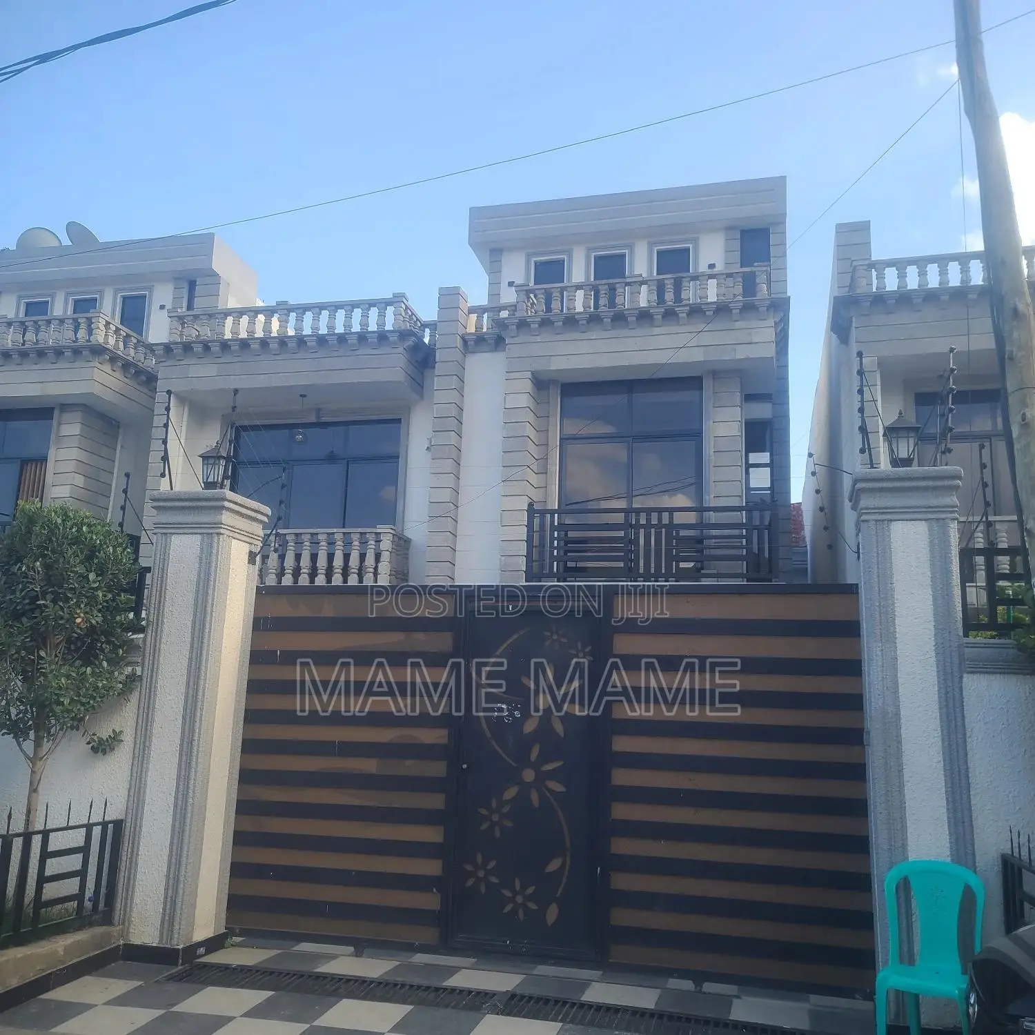 7bdrm House in Addis Abeba, Bole for sale