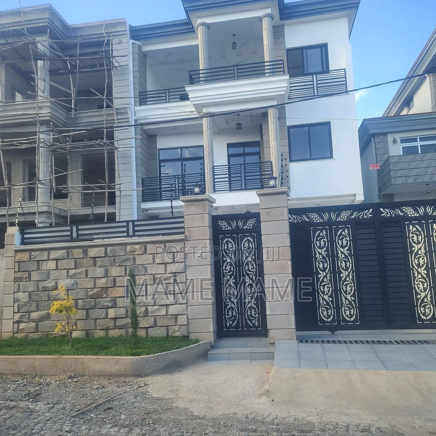 7bdrm House in Addis Abeba, Bole for sale