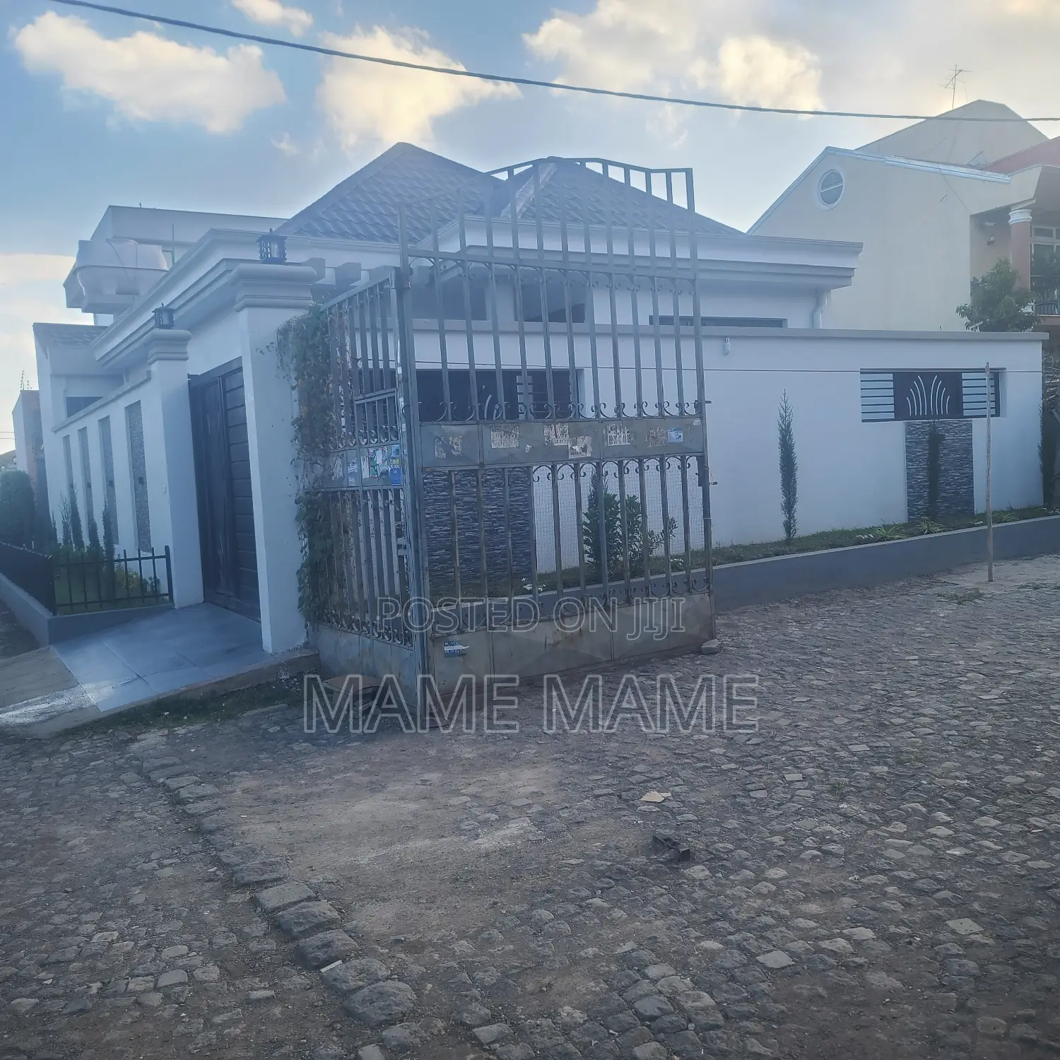 4bdrm Villa in Addis Abeba, Bole for sale