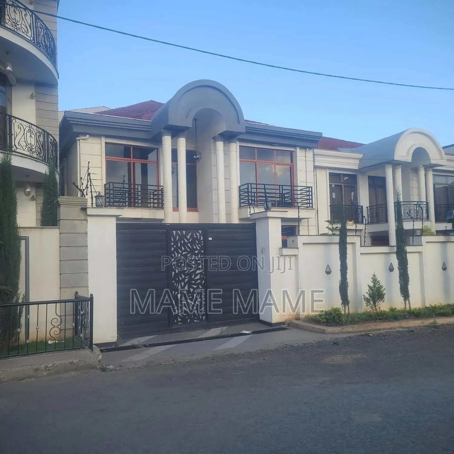 7bdrm House in Addis Abeba, Bole for sale