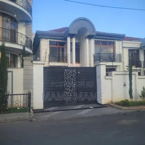 7bdrm House in Addis Abeba, Bole for sale