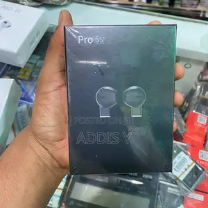 Photo - Pro 5s Airpods