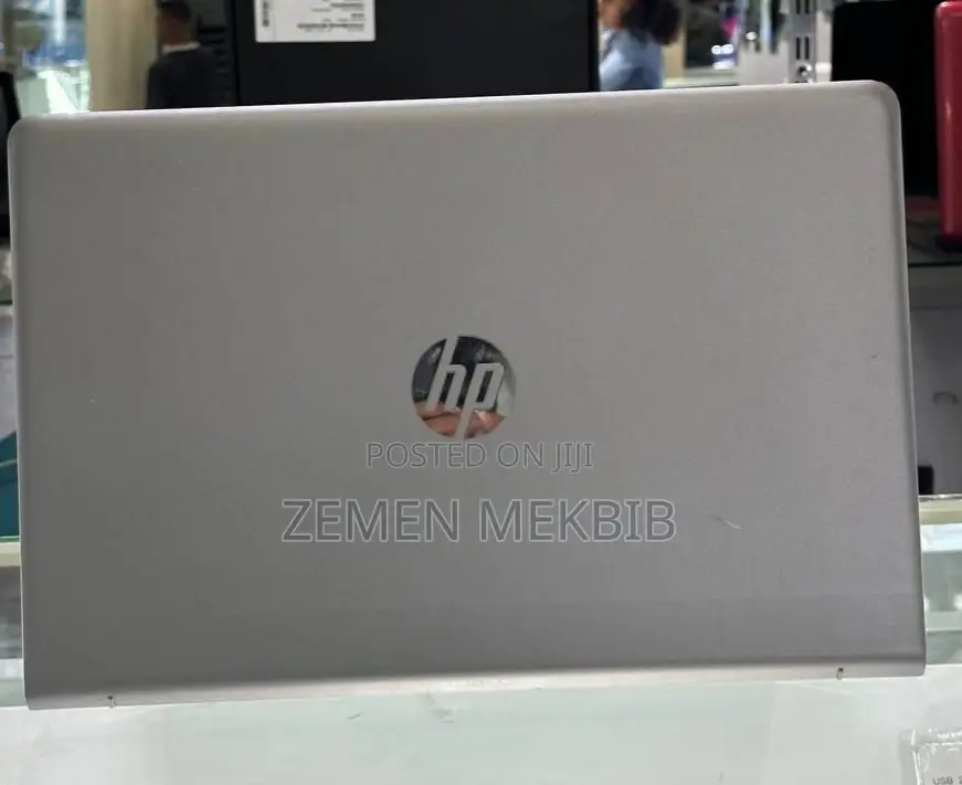 New Laptop HP Pavilion 15 8GB Intel Core I5 HDD 1T